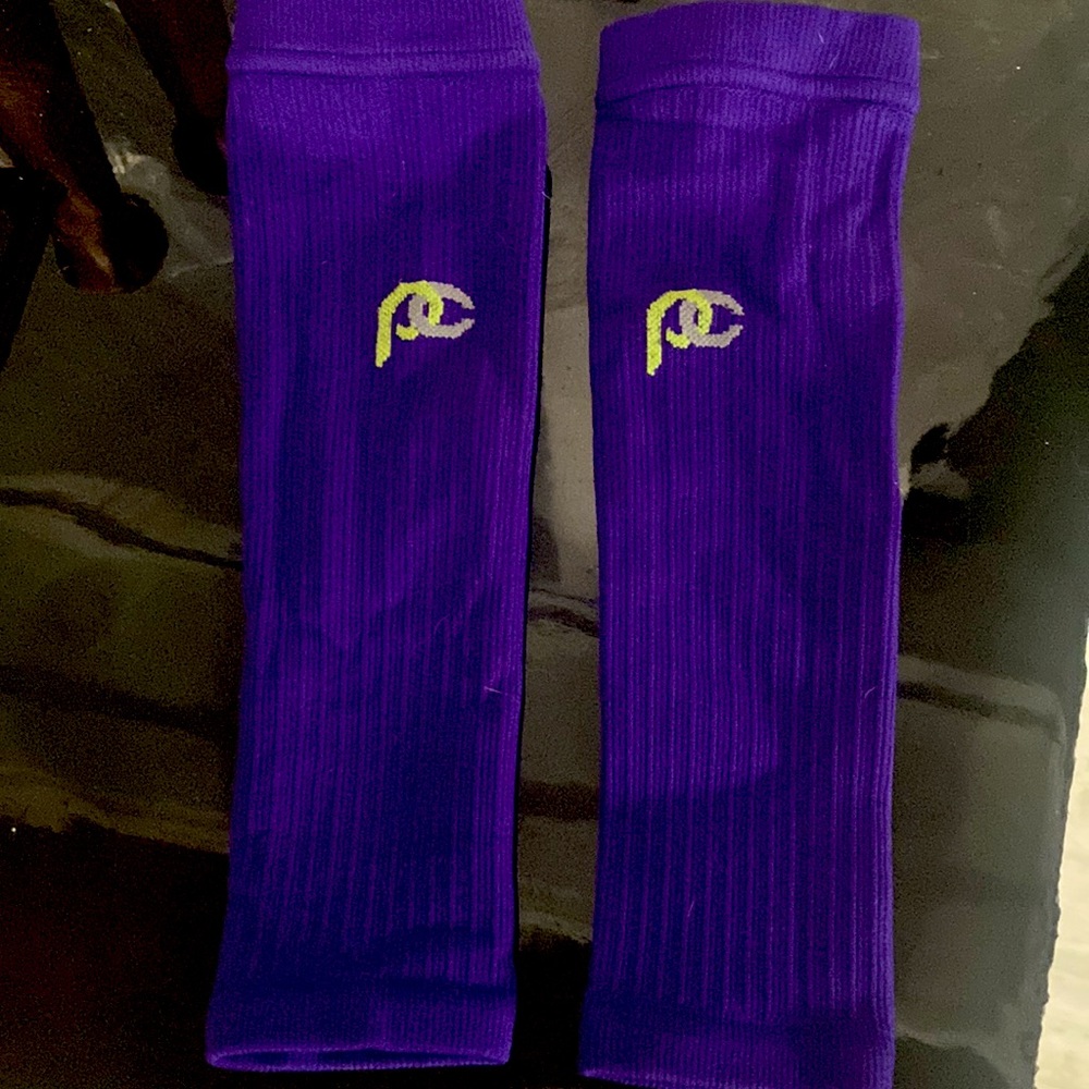 Pro Compression over the calf s/m worn once pet friendly home